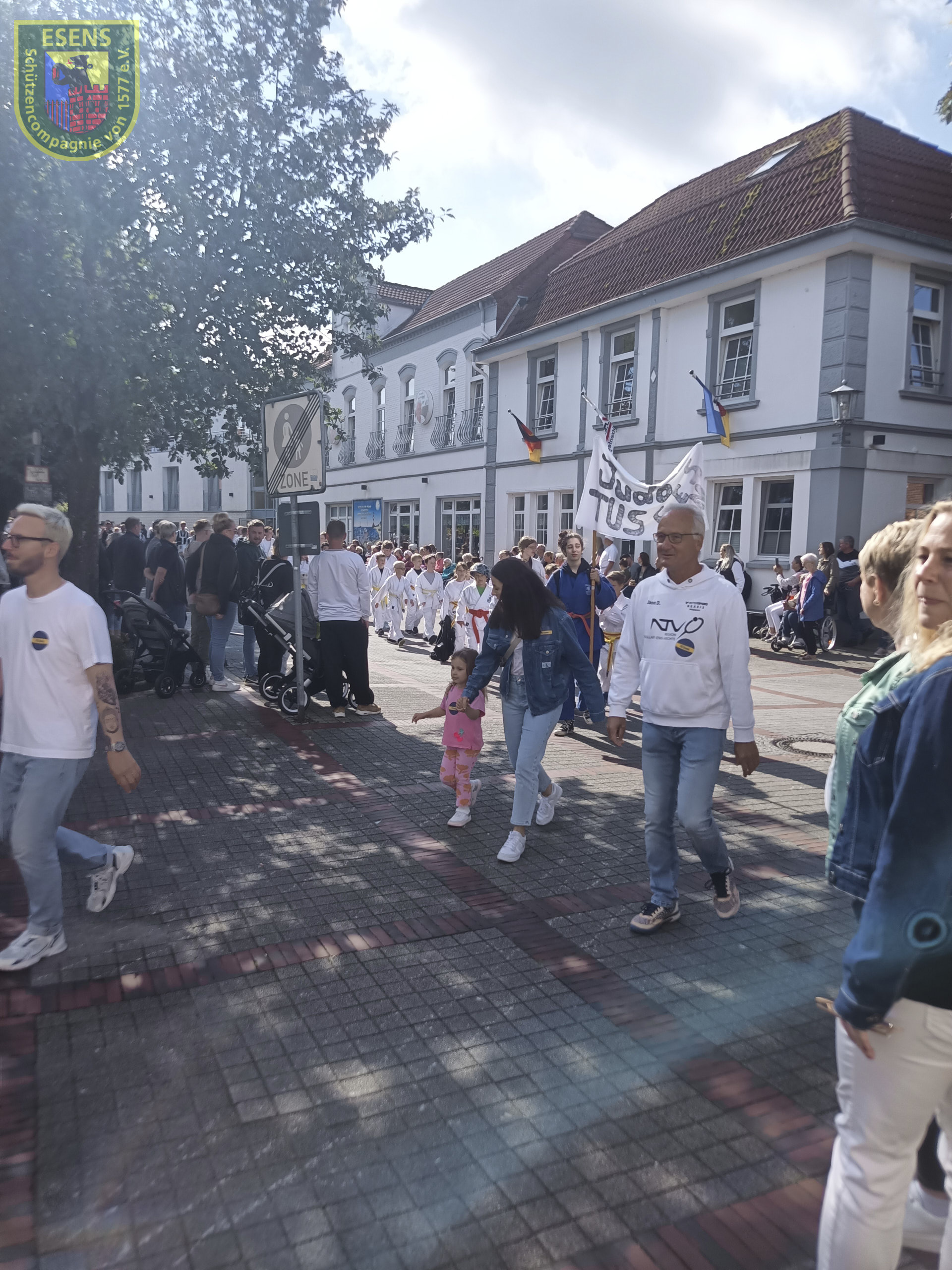 Schuetzencompagnie Esens 15 07 24 9 52 